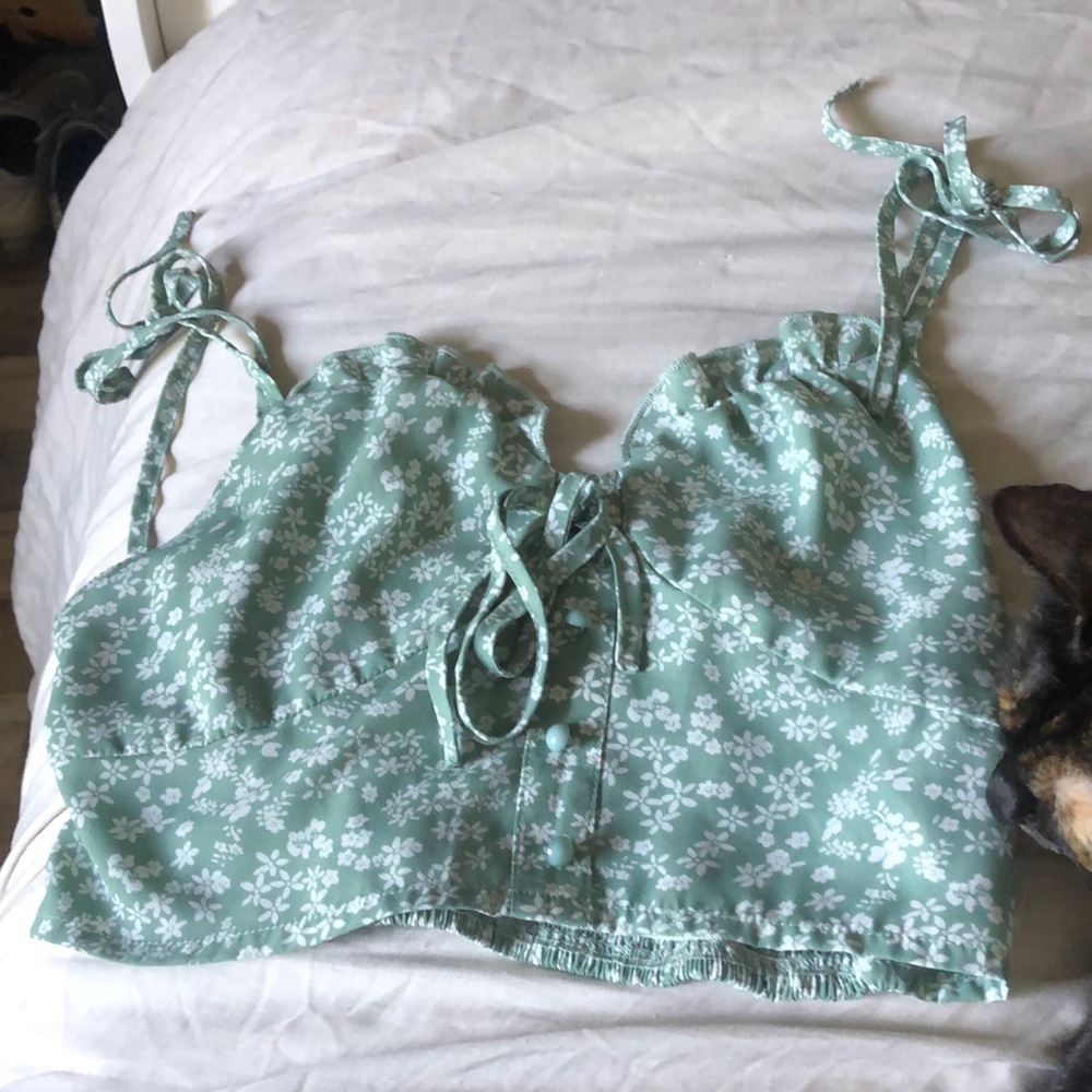 Cropped tank